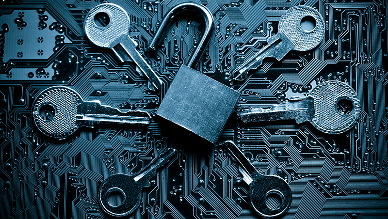 padlock and keys security privacy breach - انواع بلاک چین و کاربرد های آن