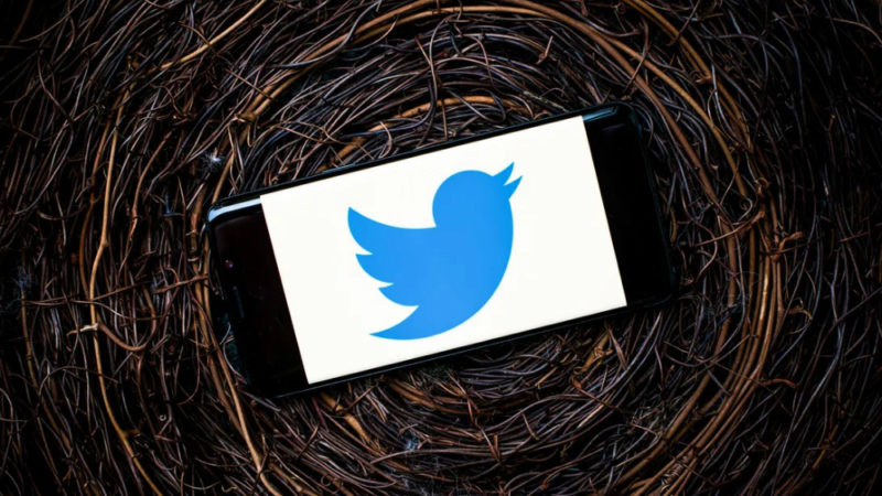 Twitter Hack 800x450 1 - احتمال نقش داشتن عامل داخلی در هک گسترده توییتر