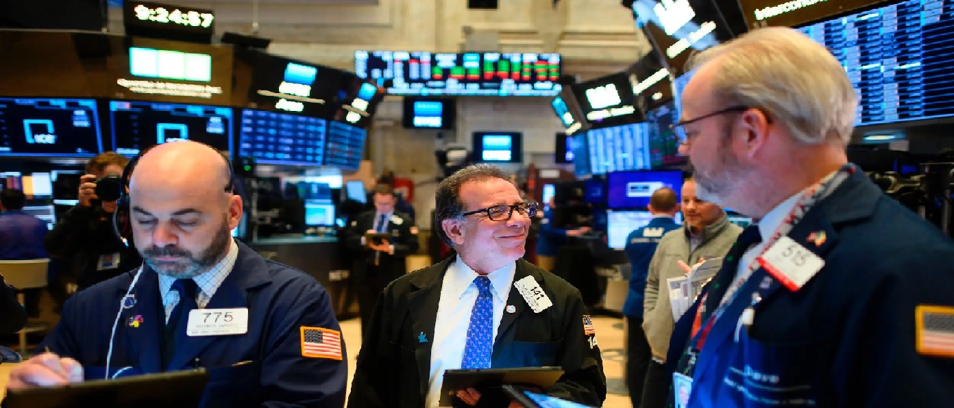 سهام آمریکا 1 - جهش 460 امتیازی داوجونز؛ نزدک بار دیگر رکورد زد