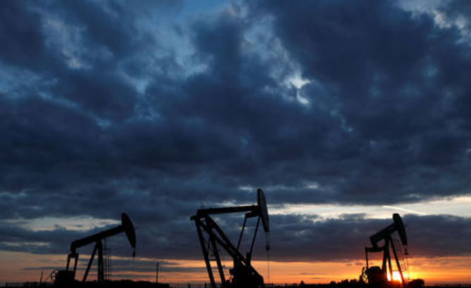 نفت کرونا - قیمت نفت کاهش یافت، ولی گزارش EIA مانع ریزش بیشتر شد!