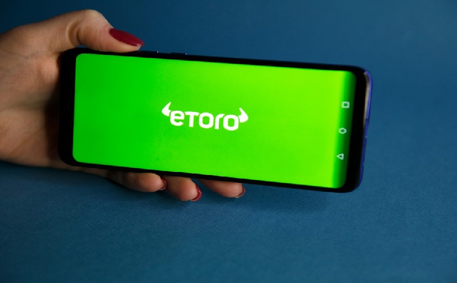 اتورو - eToro نیز به کارزار حذف ریپل پیوست!