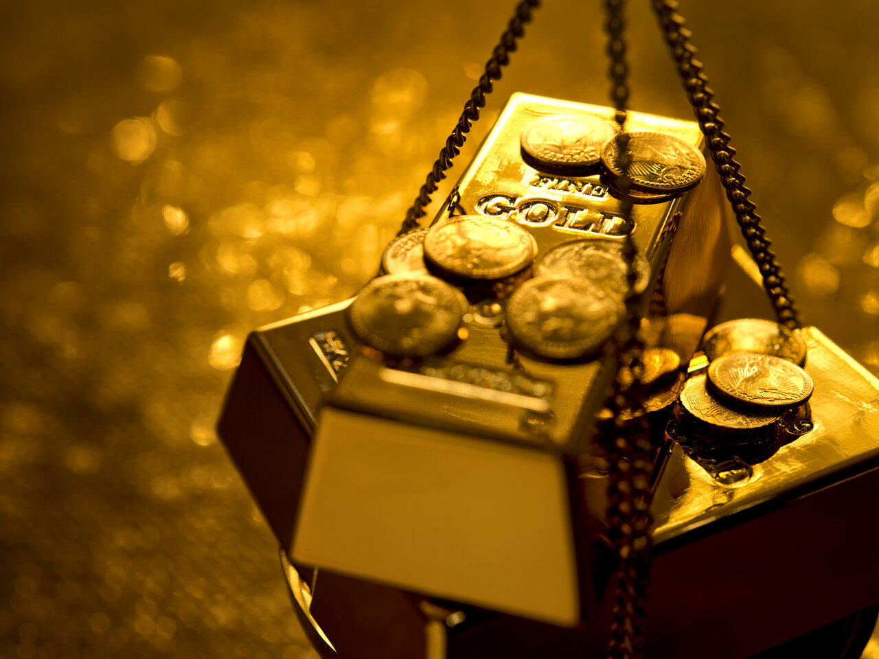 تحلیل تکنیکال طلا - بررسی روند قیمت انس جهانی طلا در سال ۲۰۲۱