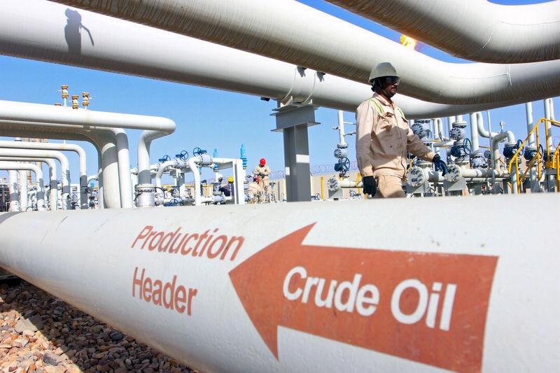 نفت 3 - با افزایش امیدواری برای رشد نرخ تقاضای سوخت، قیمت نفت امروز افزایش یافت