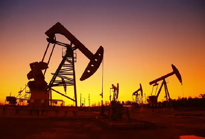 تحلیل هفتگی قیمت نفت خام وست تگزاس اینترمدیت (WTI)؛ 4 بهمن نفت 4 - تحلیل هفتگی قیمت نفت خام وست تگزاس اینترمدیت (WTI)؛ 4 بهمن