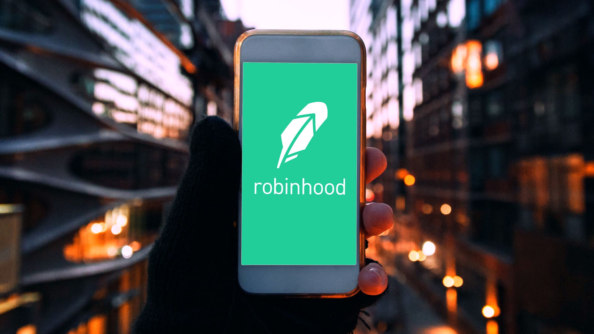 robinhoodappcityscape - قابلیت واریز و برداشت رمرزاها در پلتفرم رابین هود فعال شد