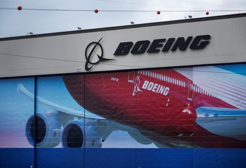 boeing - بوئینگ تولید 787 را به خاطر کشف مشکل ساختاری جدید کاهش میدهد