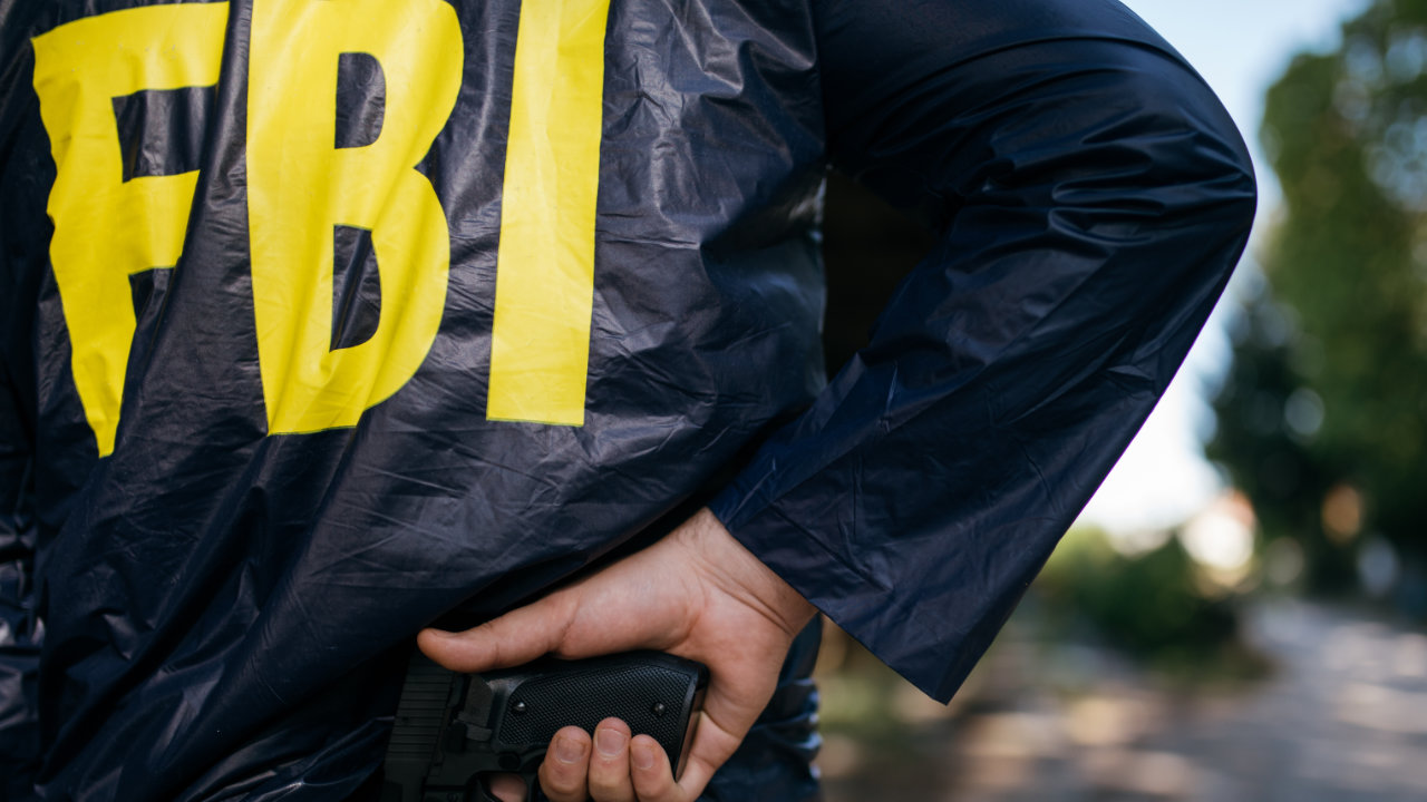 FBI - اف بی آی بیش از 2.2 میلیون دلار بیت کوین را از یک فرد وابسته به باج افزار توقیف کرد