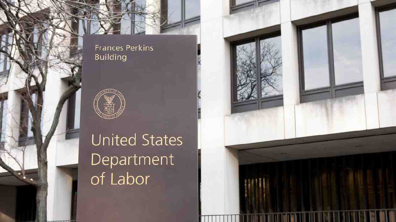 dept of labor - ابراز نگرانی یک مقام وزارت کار آمریکا از طرح بازنشستگی Fidelity