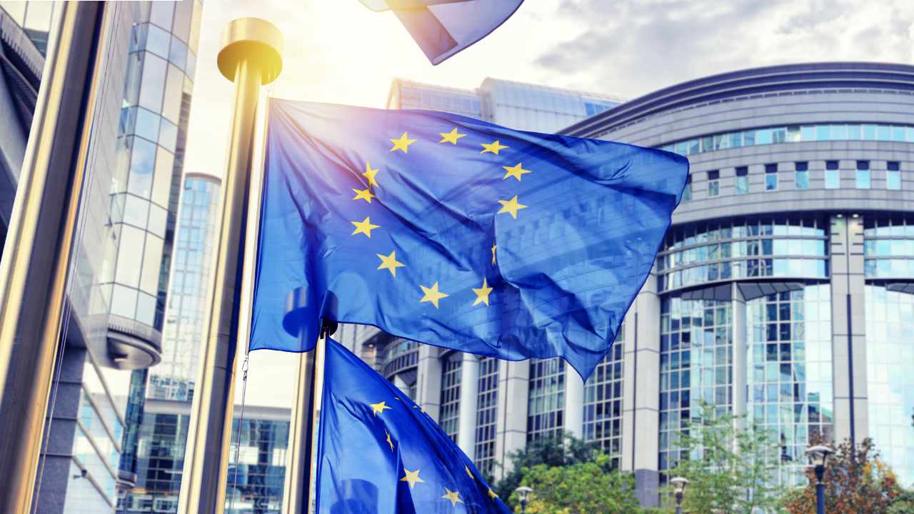 eu - کسب‌وکارهای کریپتویی از ۲۷ وزیر دارایی اتحادیه اروپا می‌خواهند تا الزامات شفاف سازی را کاهش دهند