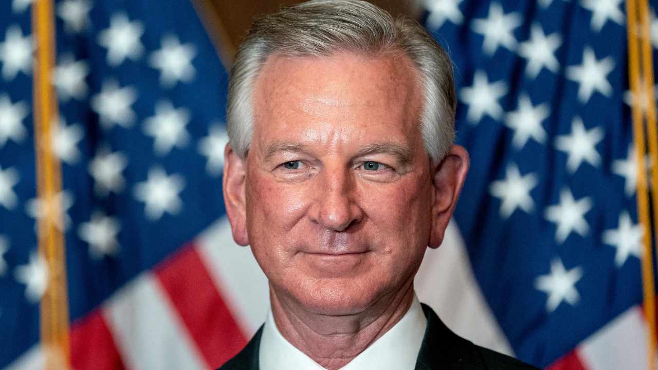 senator tommy tuberville - حمایت سناتور ایالات متحده از حساب های پس انداز بازنشستگی رمزارزی