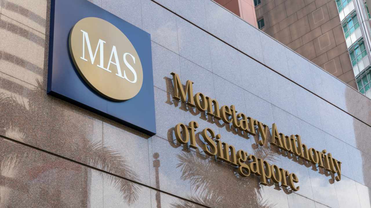 singapore deputy pm - همکاری بانک مرکزی سنگاپور با جی پی مورگان برای استفاده از خدمات دیفای