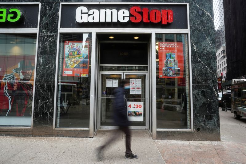 00 GameStop - گیم استاپ، مدیر مالی خود را اخراج کرد