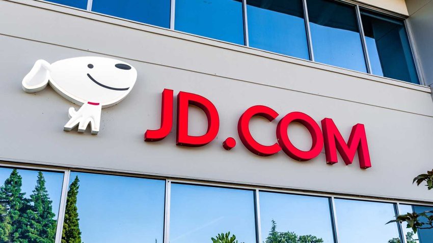 0 tfKfwE15LG8OwiR  - افزایش سهام شرکت JD.com، در پی اعلام افزایش درآمد سه ماهه دوم