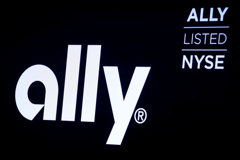 برکشایر - شرکت برکشایر هاتاوی از افزایش سهام خود در Ally Financial خبر داد