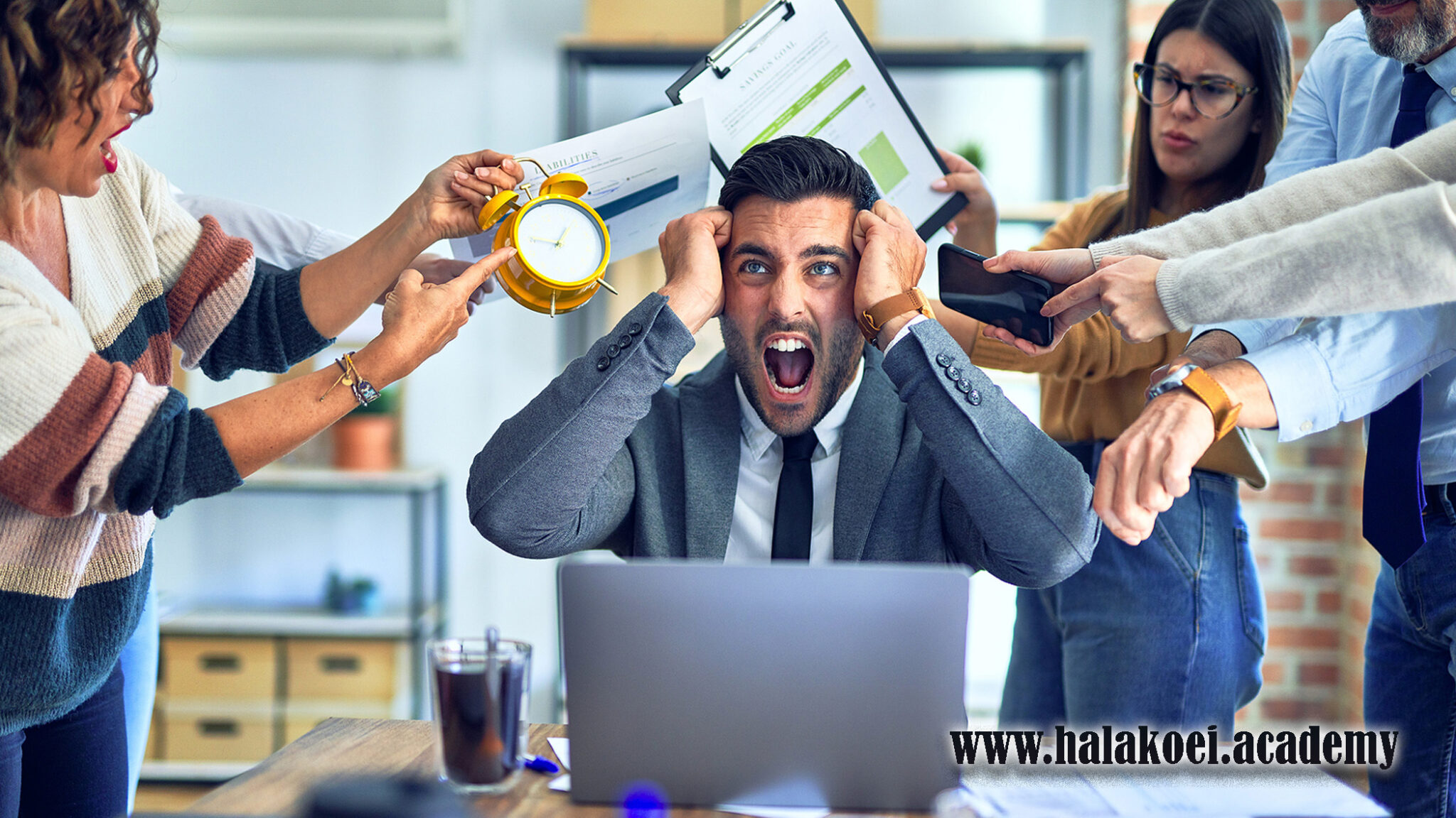 مدیریت اضطراب و استرس در بازارهای مالی آکادمی هلاکوئی