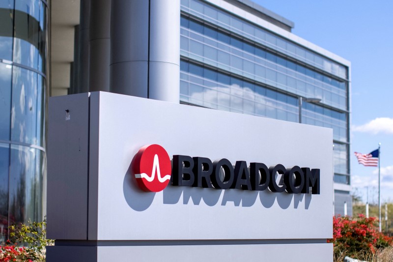 Broadcom 800x533 L 1653567341 - افزایش ارزش سهام Broadcom