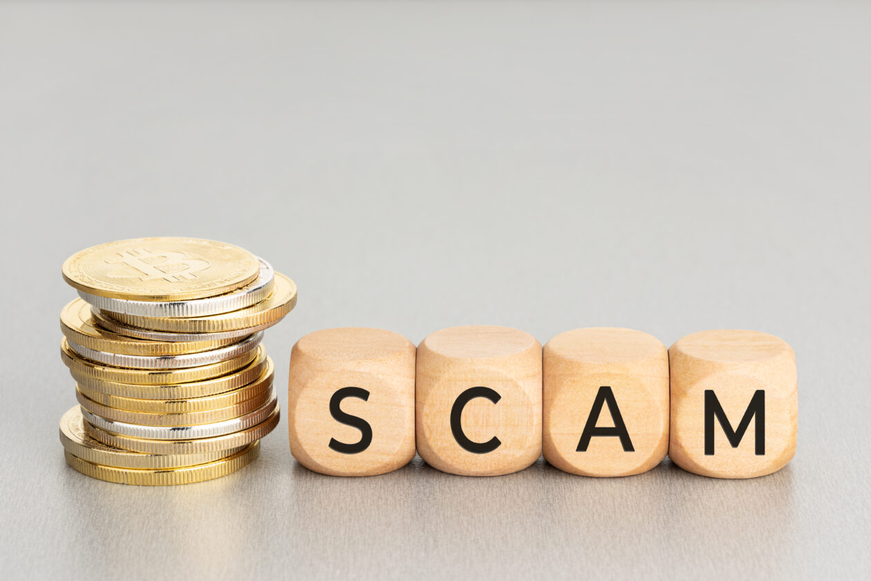 scam 1260x840 1 - پلیس هند فرد متهم به کلاهبرداری 31 میلیون دلاری را دستگیر کرد